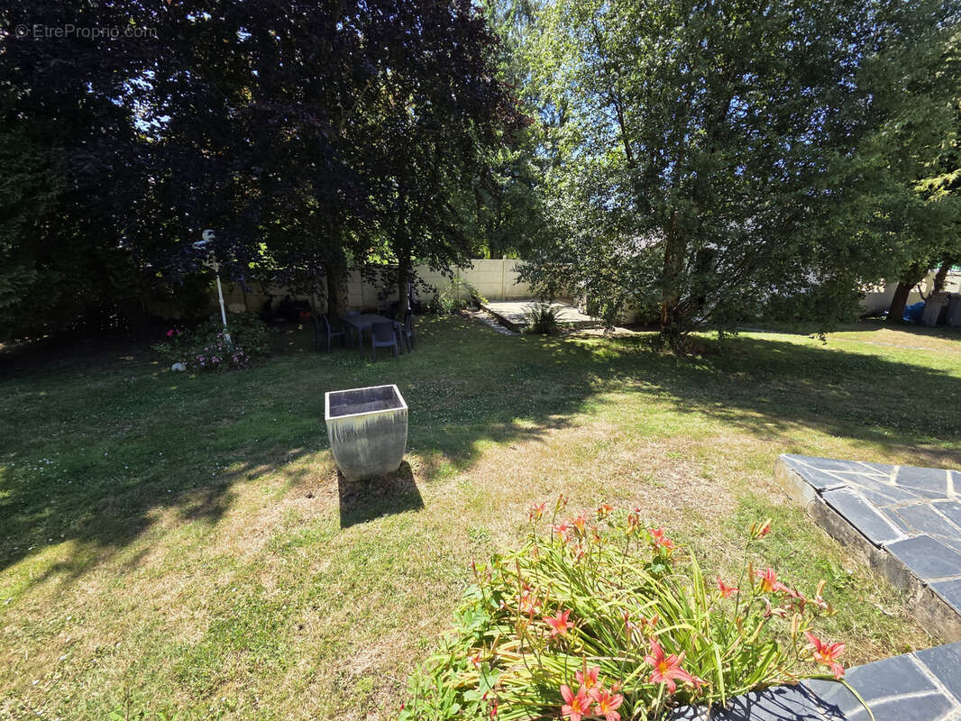 Maison à SAINT-LEONARD