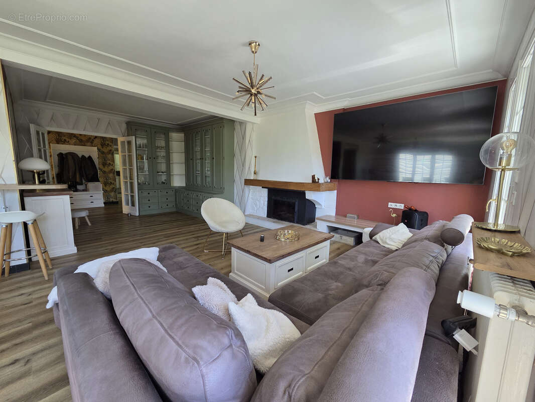 Maison à SAINT-LEONARD