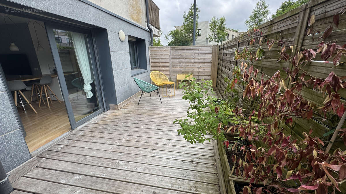 Appartement à SAINT-MARTIN-BOULOGNE