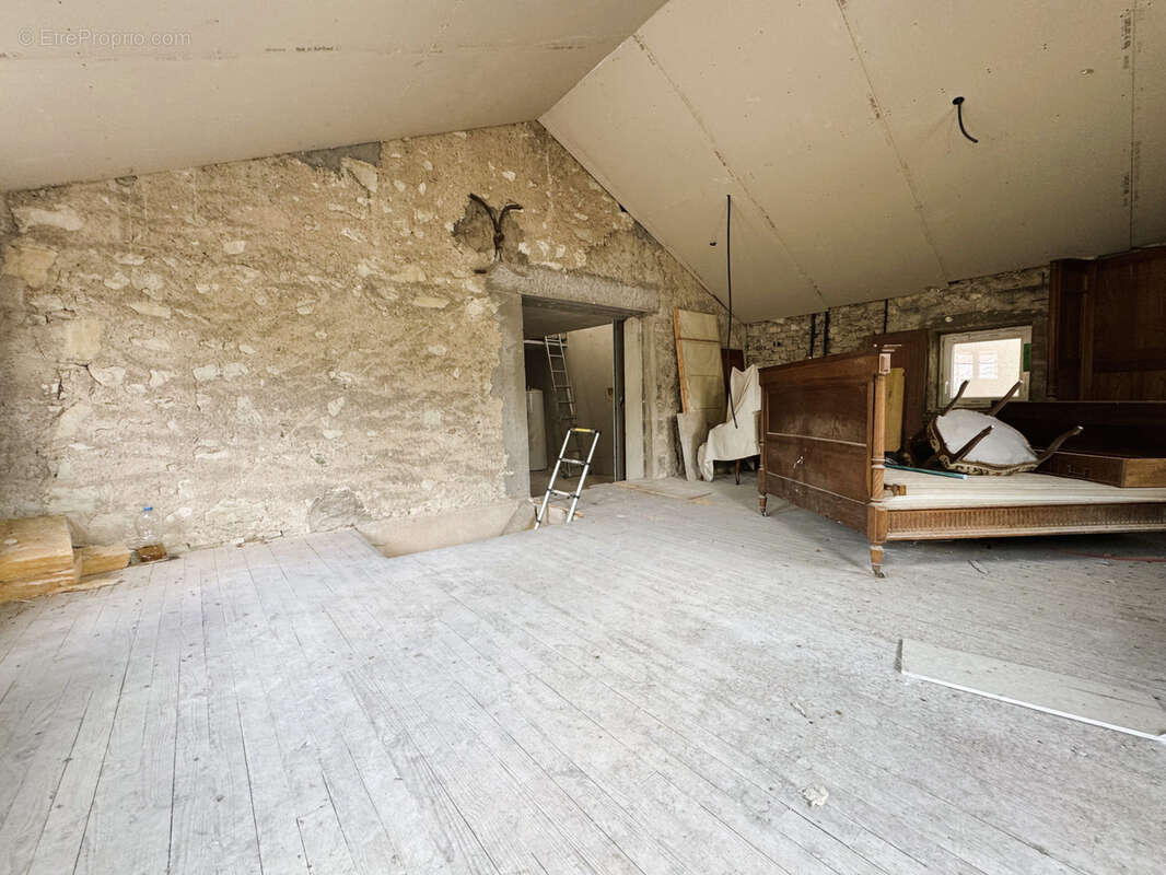 Maison à COURNON-D&#039;AUVERGNE