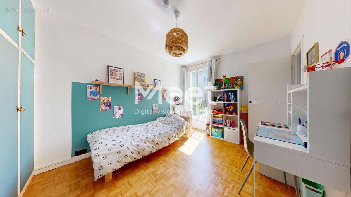 Appartement à SURESNES