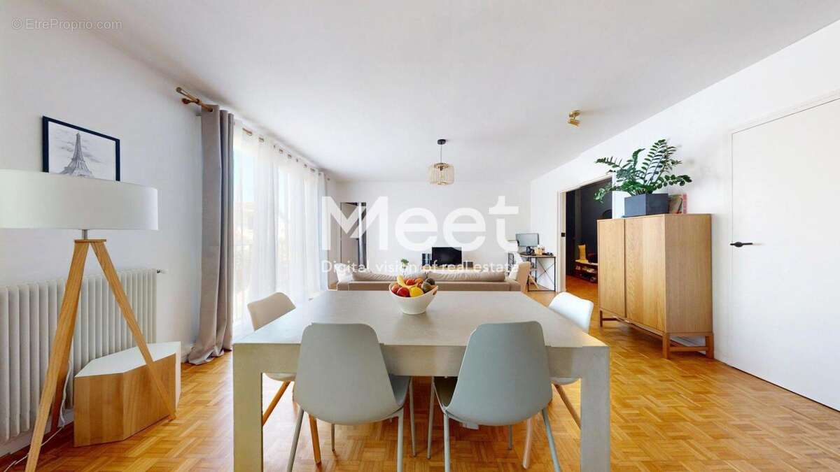 Appartement à SURESNES