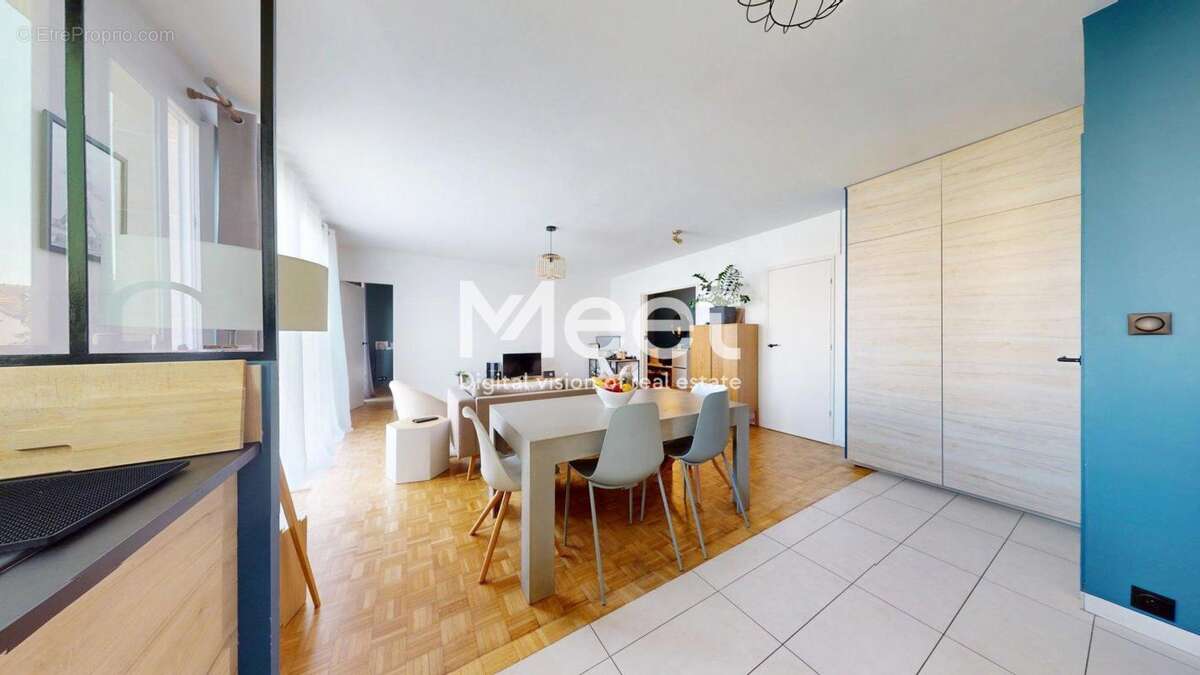 Appartement à SURESNES