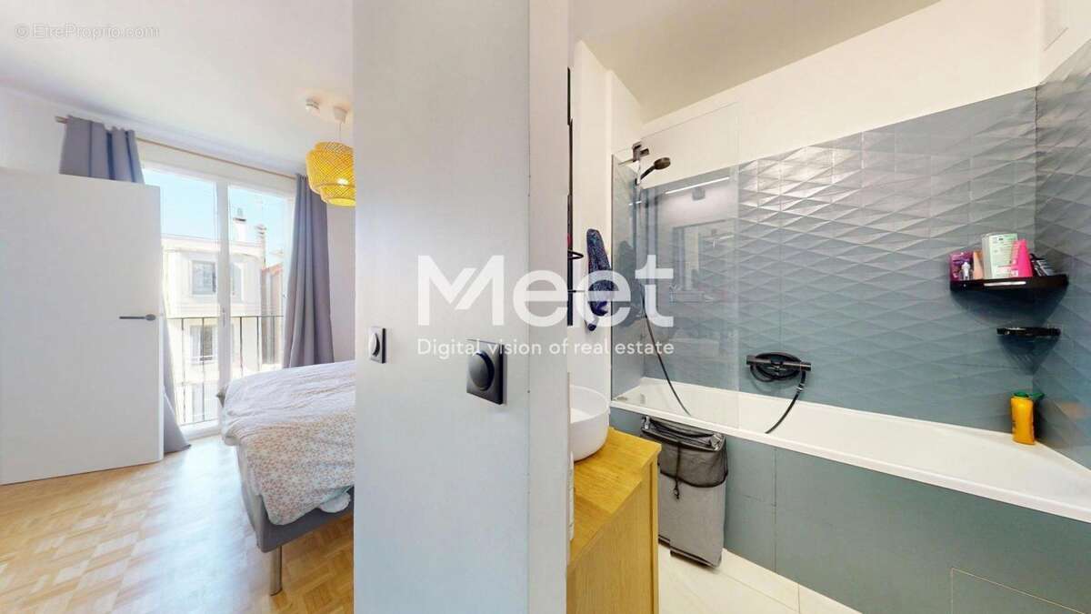 Appartement à SURESNES