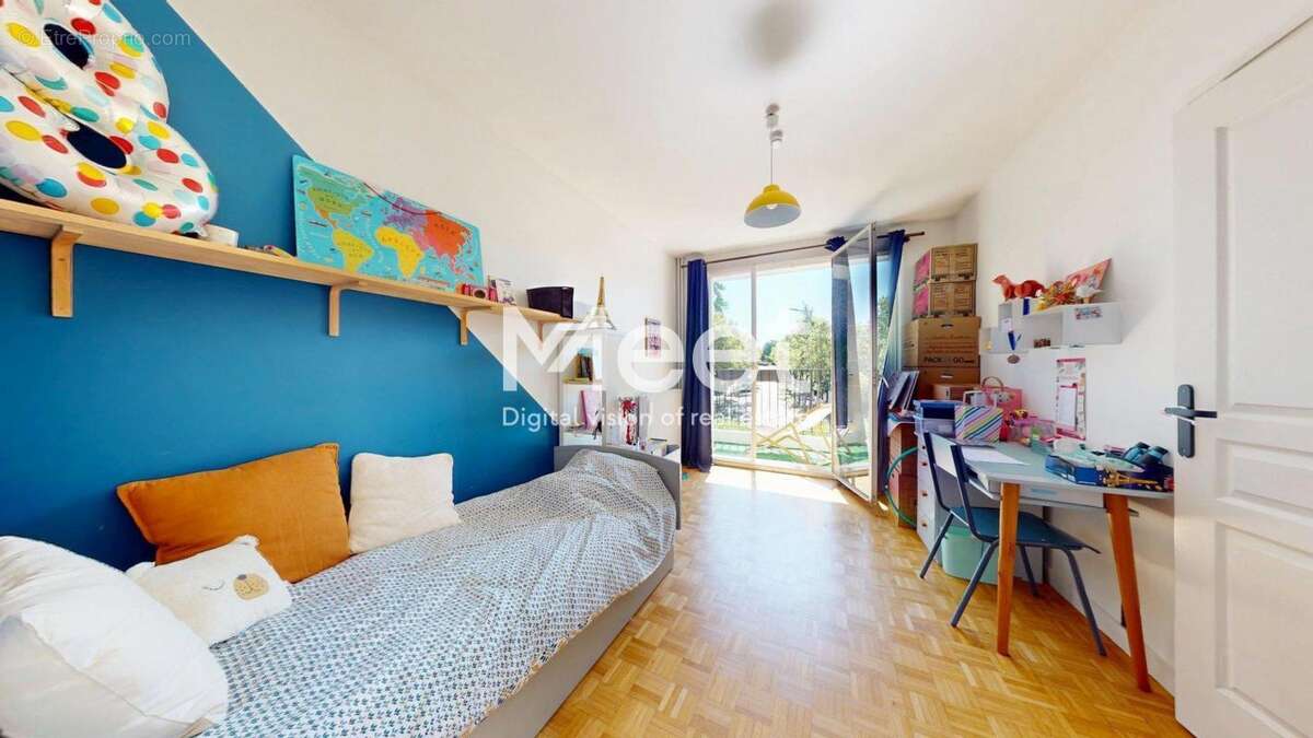 Appartement à SURESNES