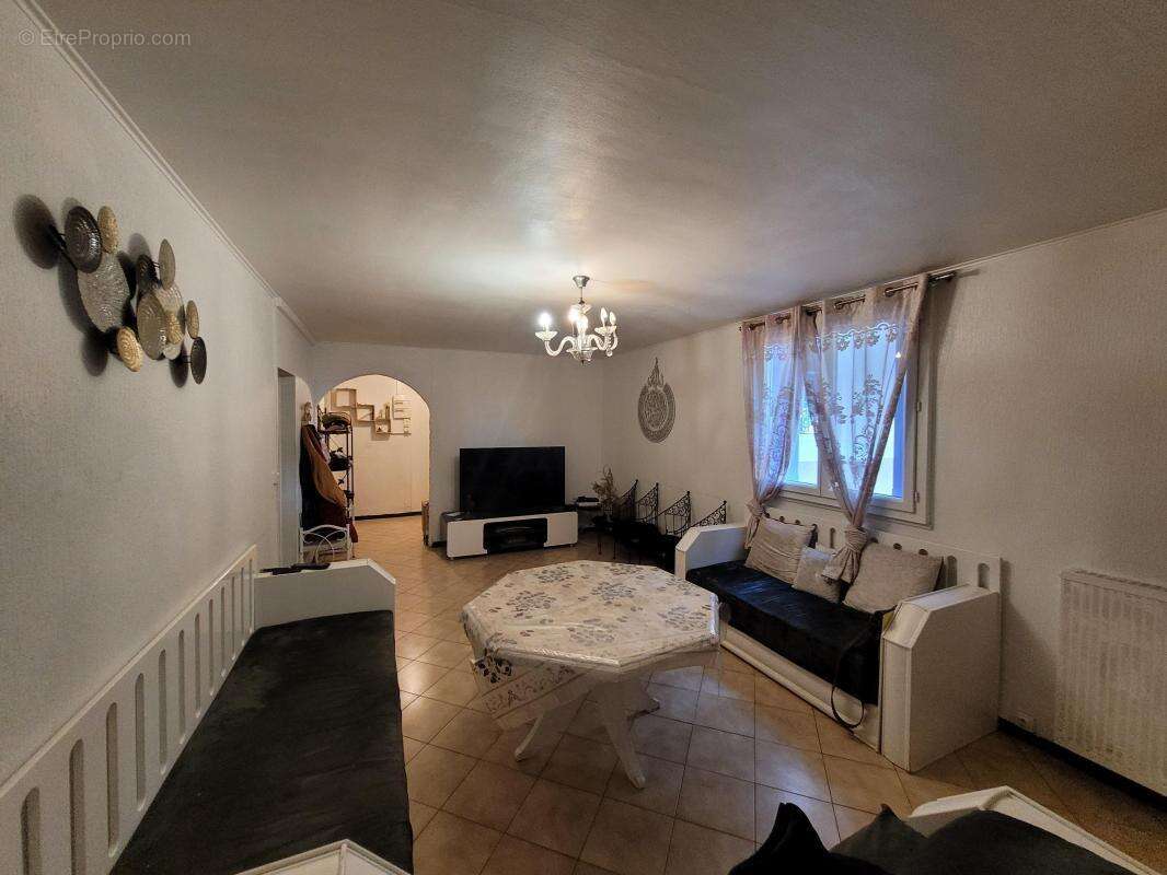 Appartement à MANOSQUE