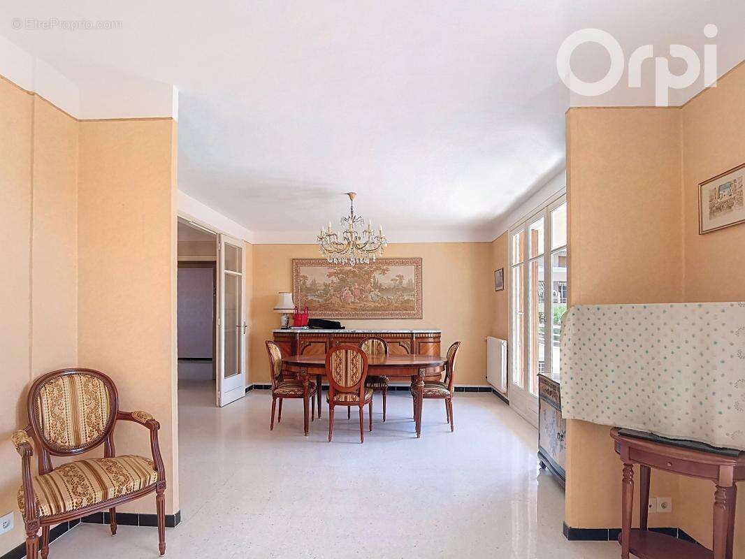 Appartement à TOULON