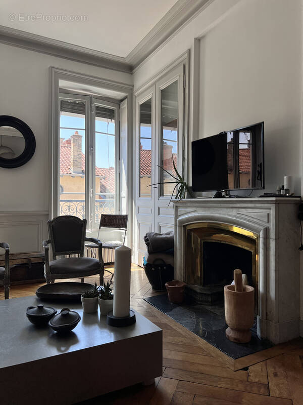 Appartement à LYON-1E