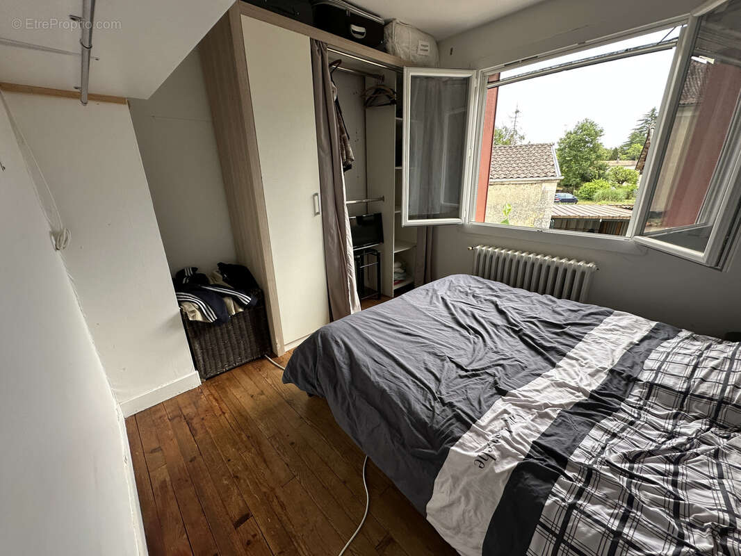 Maison à SAINT-AIGULIN