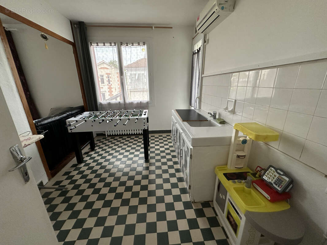 Maison à SAINT-AIGULIN