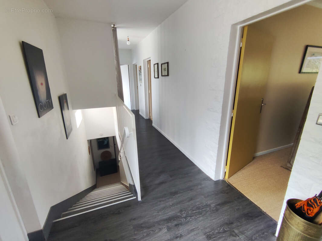 Maison à ROGNY-LES-SEPT-ECLUSES