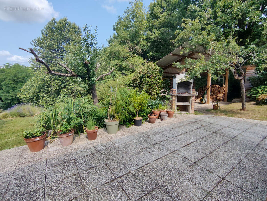 Maison à ROGNY-LES-SEPT-ECLUSES