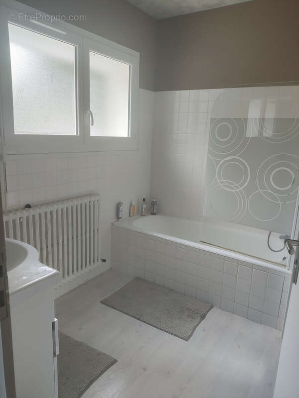 Maison à ROGNY-LES-SEPT-ECLUSES