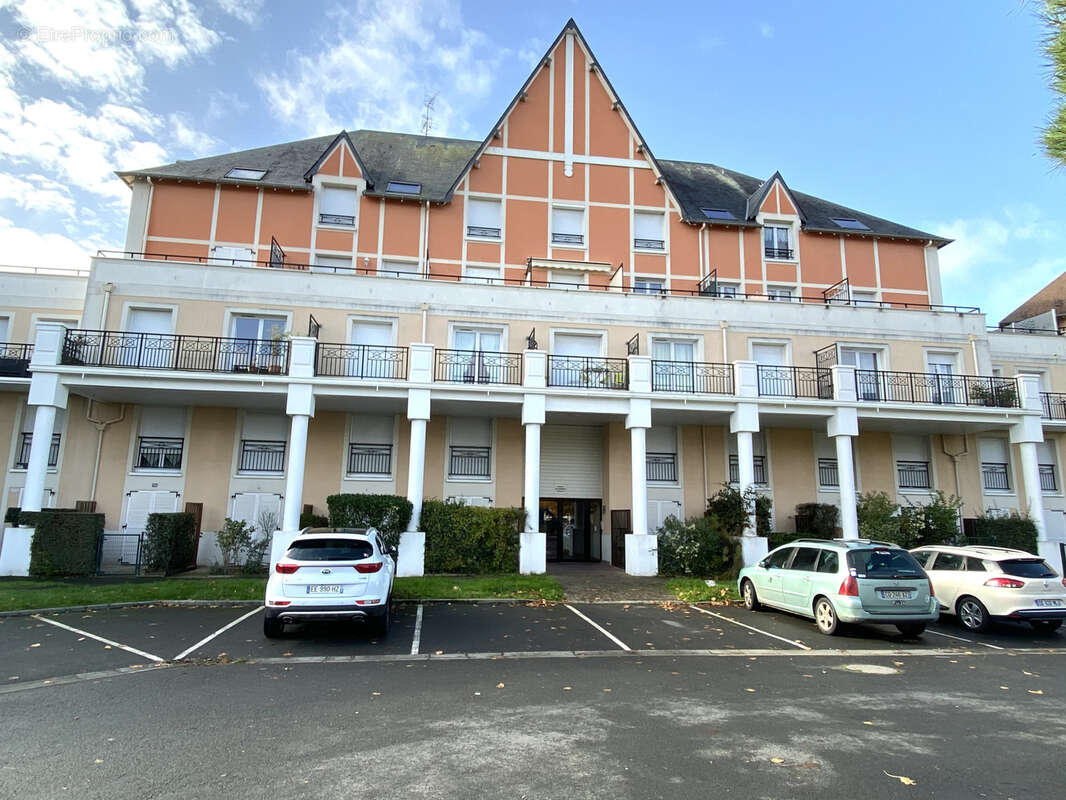 Appartement à DIVES-SUR-MER