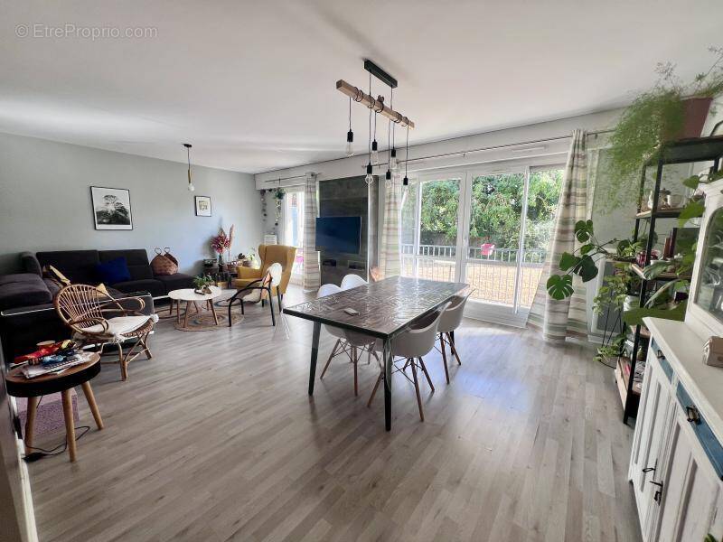 Appartement à OLIVET