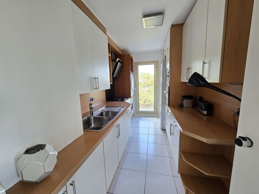 Appartement à MANDELIEU-LA-NAPOULE
