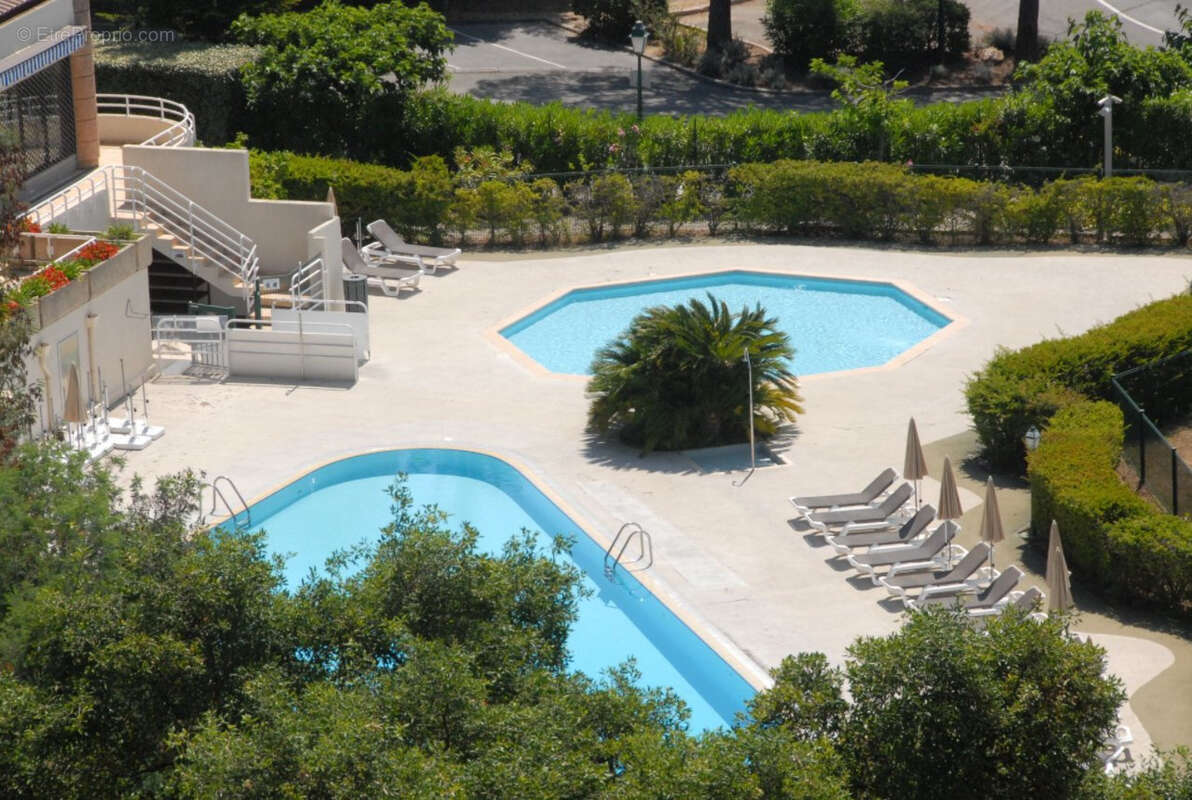 Appartement à MANDELIEU-LA-NAPOULE