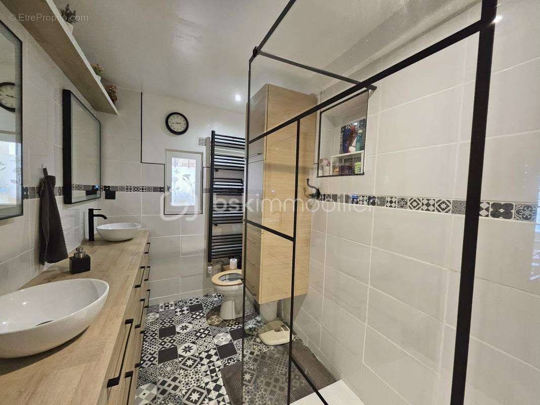 Maison à CASTELNAU-D'ARBIEU