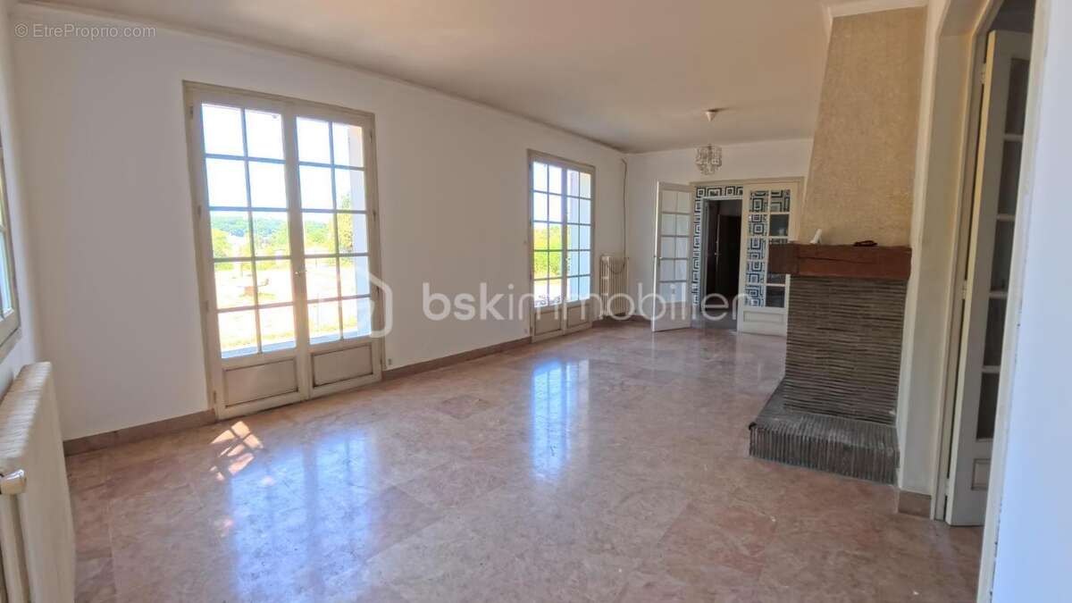 Maison à BEAUMONT-LE-ROGER