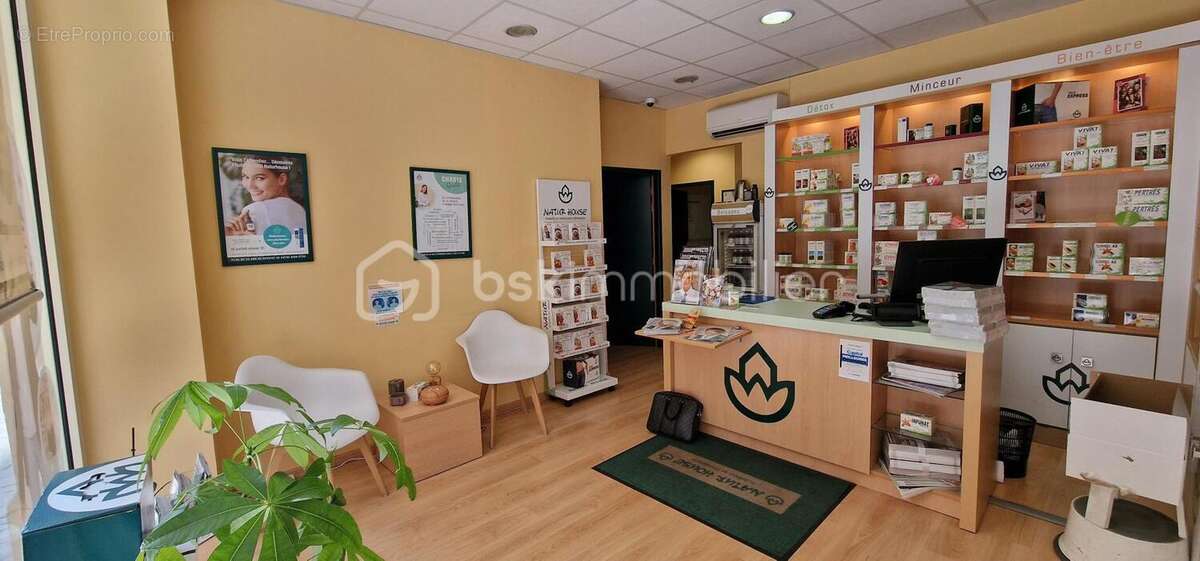 Commerce à BEAUSOLEIL