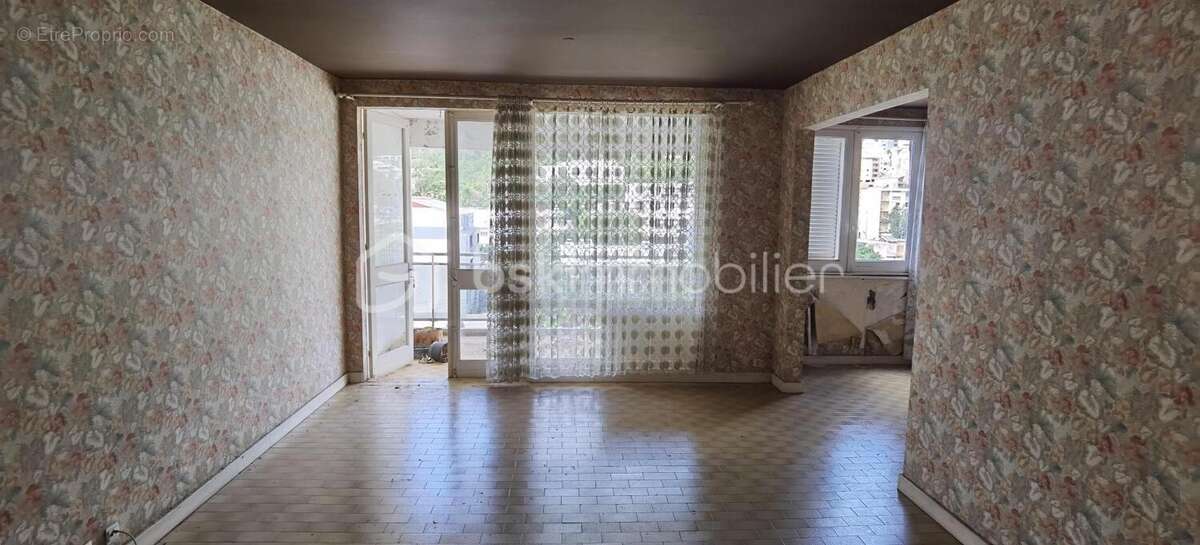 Appartement à SAINT-DENIS