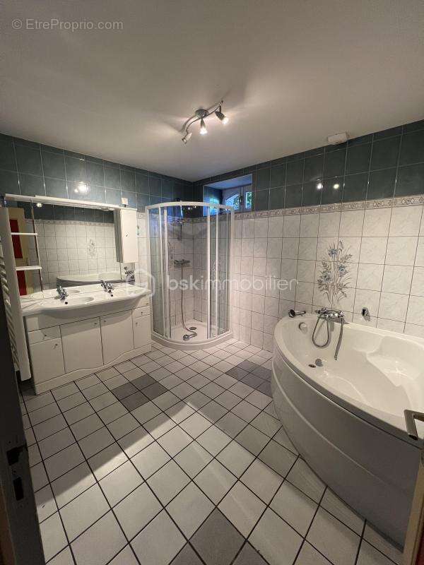 Maison à LA PELLERINE