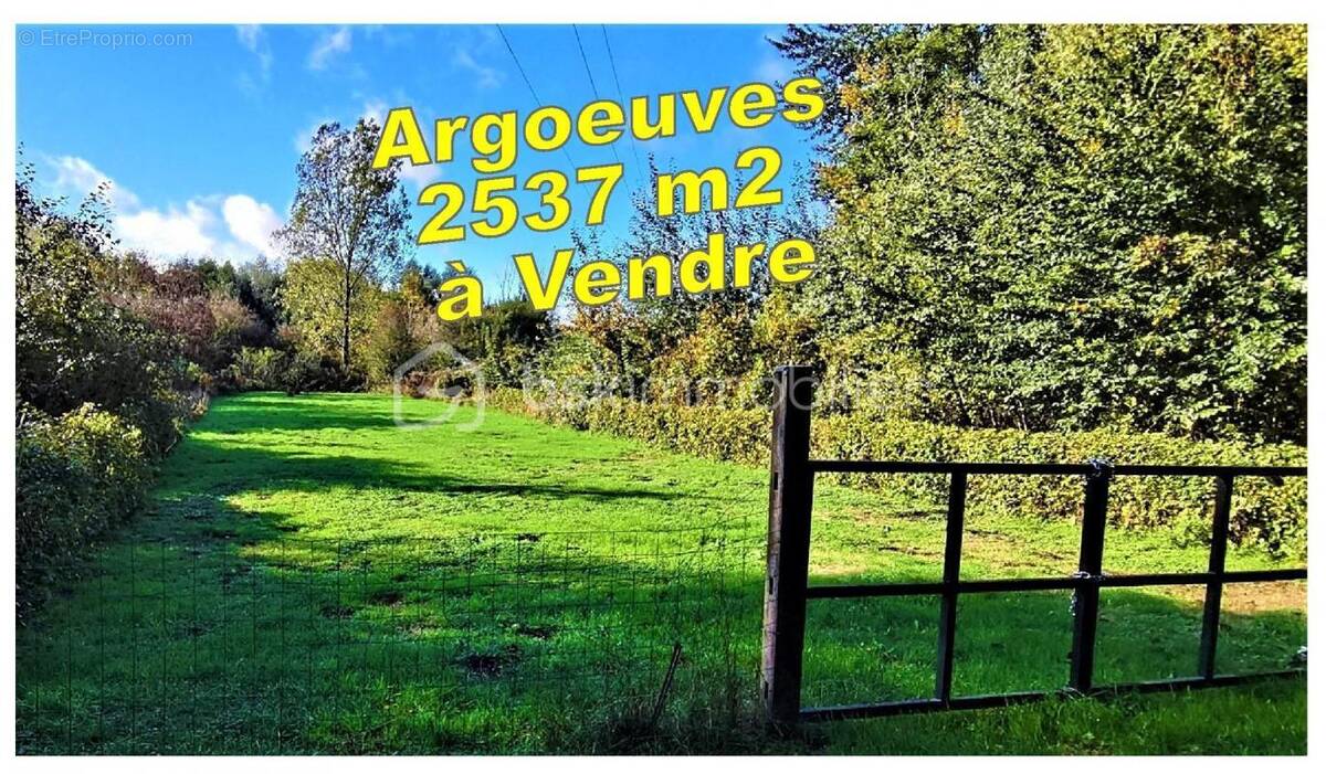Terrain à ARGOEUVES