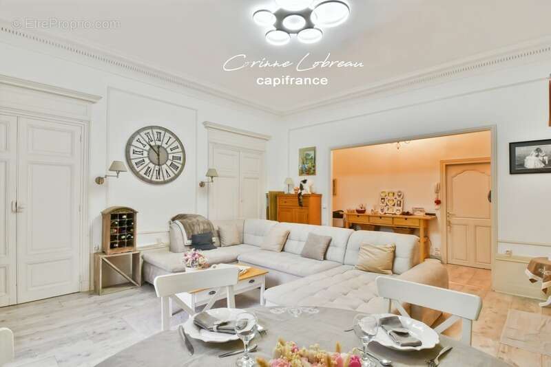 Appartement à CHARNAY-LES-MACON