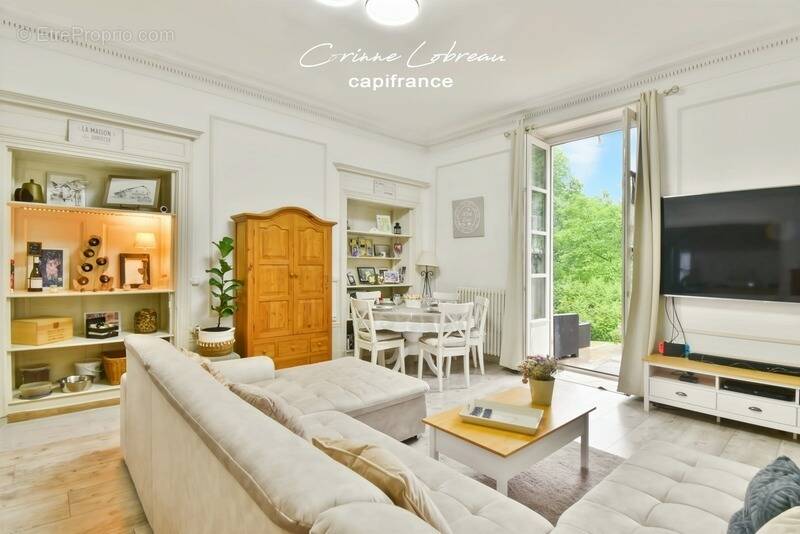 Appartement à CHARNAY-LES-MACON