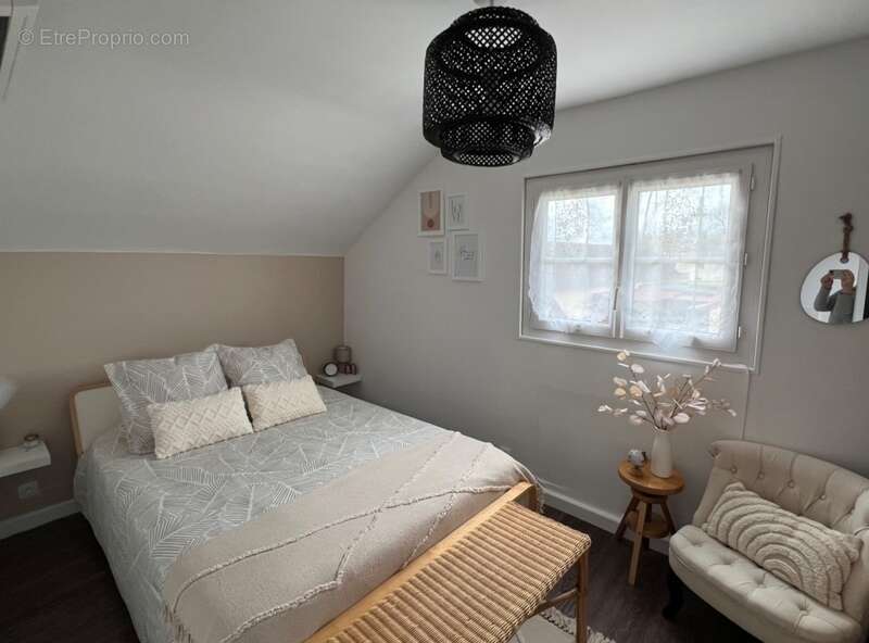 Maison à GRISY-LES-PLATRES