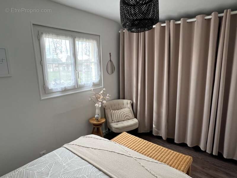 Maison à GRISY-LES-PLATRES