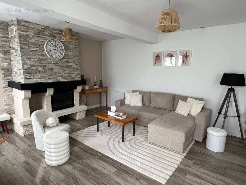 Maison à GRISY-LES-PLATRES