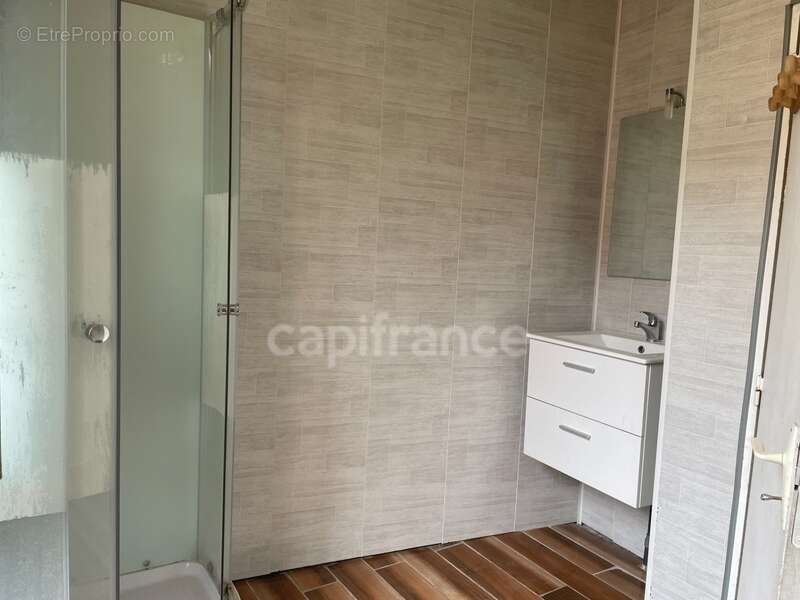 Maison à BRIENON-SUR-ARMANCON