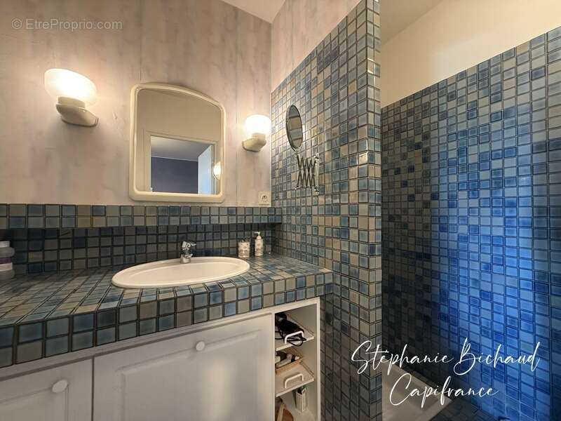 Maison à CHATEAUVIEUX