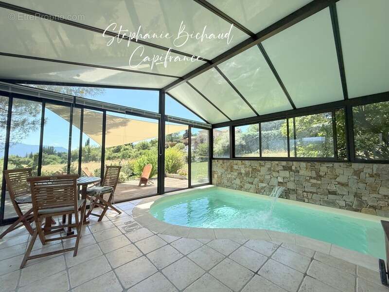 Maison à CHATEAUVIEUX