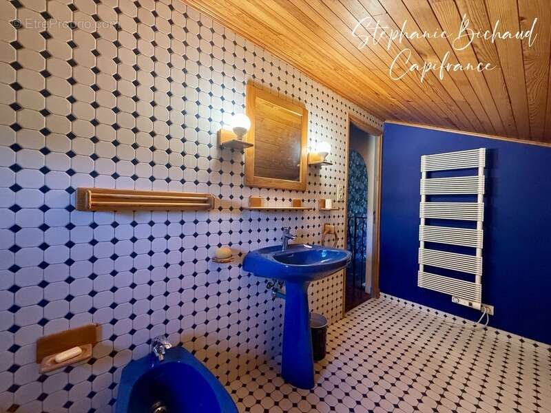 Maison à CHATEAUVIEUX