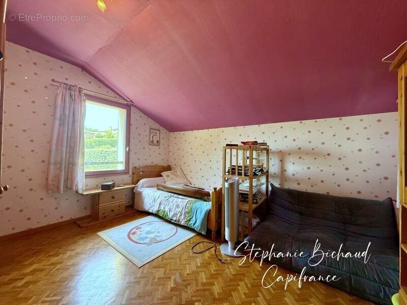 Maison à CHATEAUVIEUX