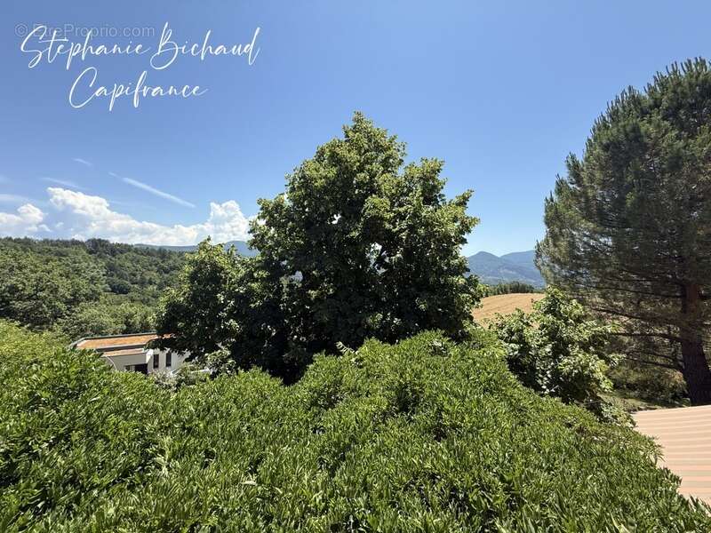 Maison à CHATEAUVIEUX