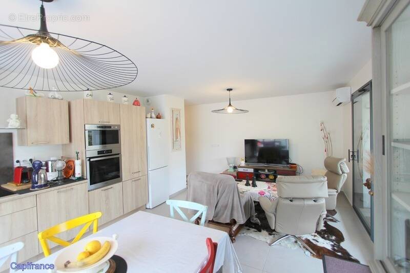 Appartement à GUILHERAND-GRANGES