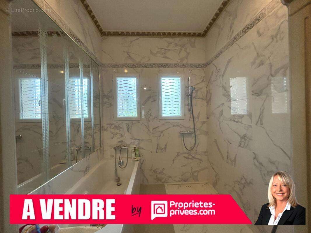 Maison à SAINT-ALBAN-LES-EAUX