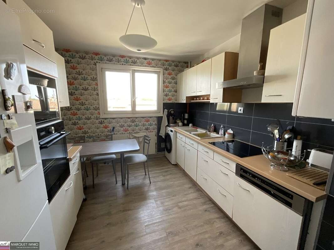 Appartement à BEZIERS