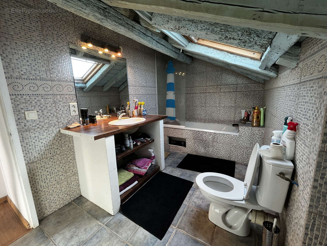 Maison à LA BASTIDE-CLAIRENCE