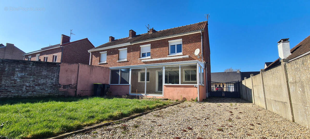 Maison à GIVENCHY-EN-GOHELLE