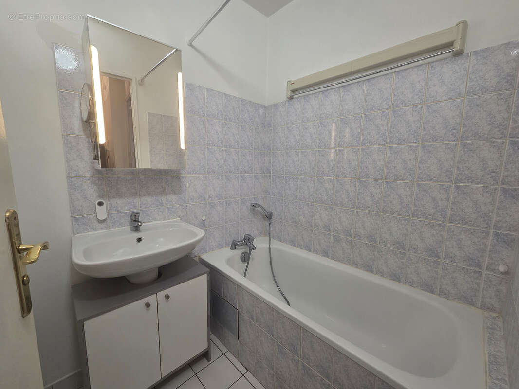 Appartement à HOUDAN