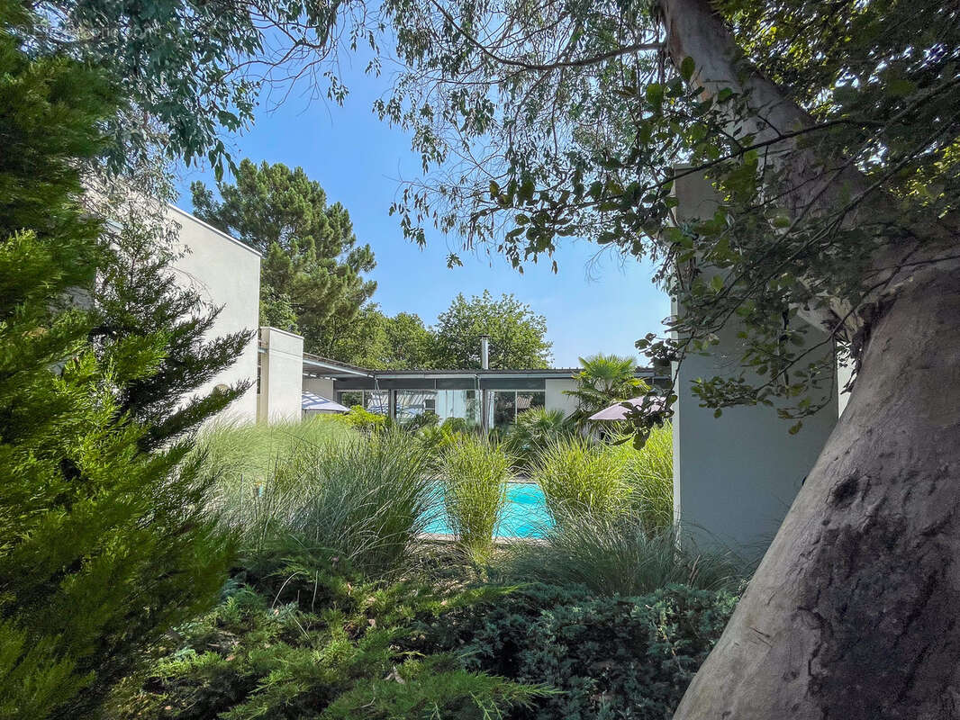 Maison à LE TAILLAN-MEDOC