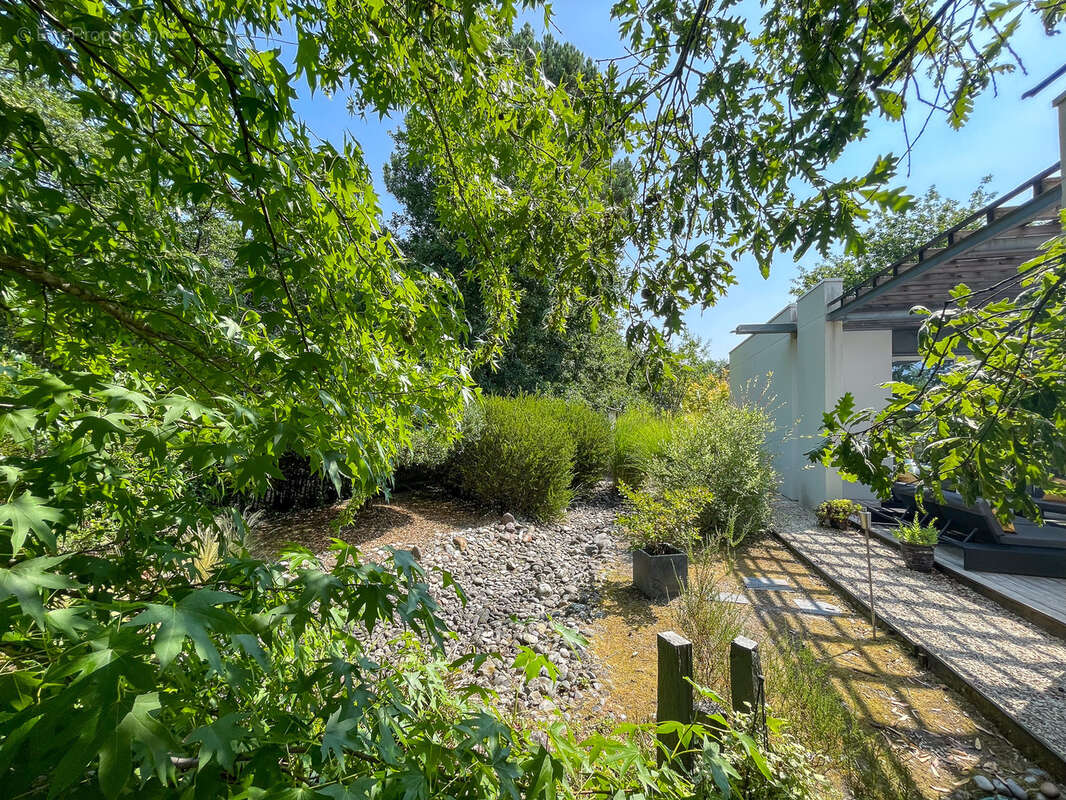 Maison à LE TAILLAN-MEDOC