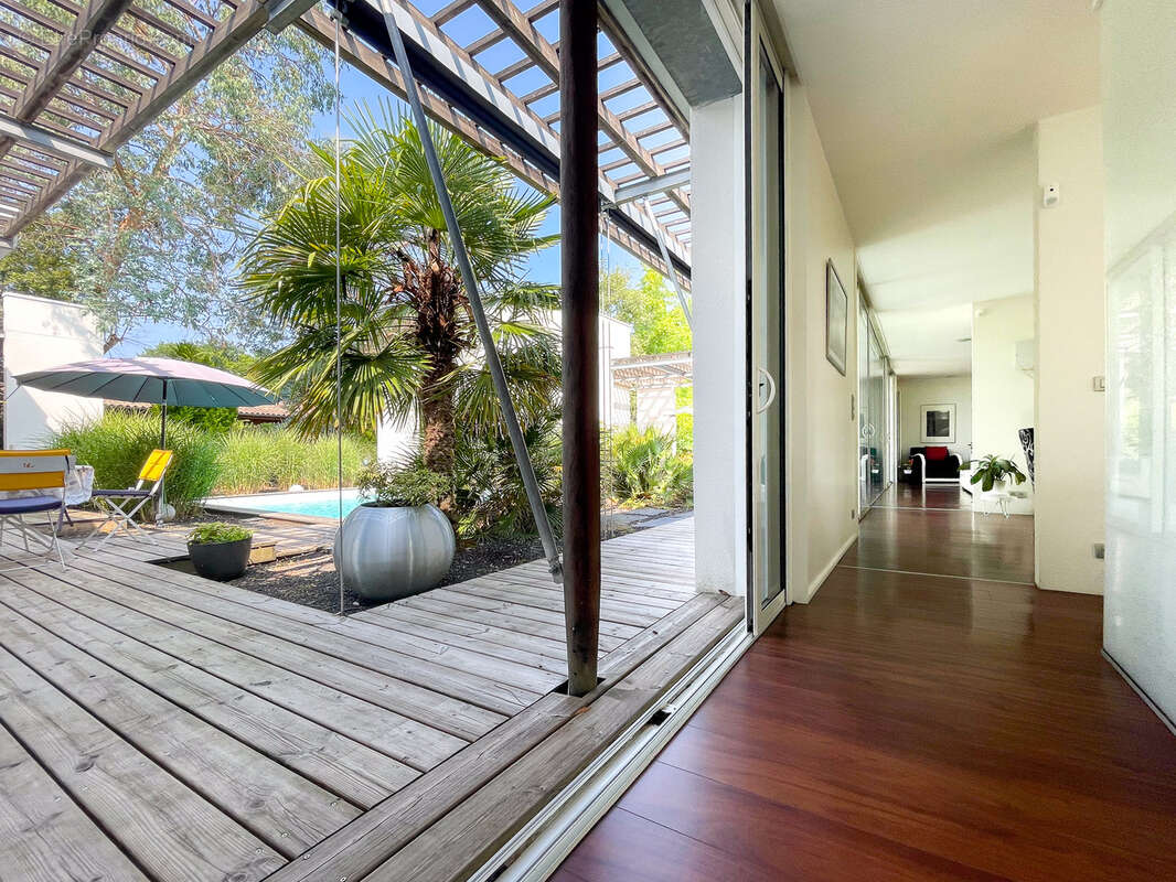 Maison à LE TAILLAN-MEDOC