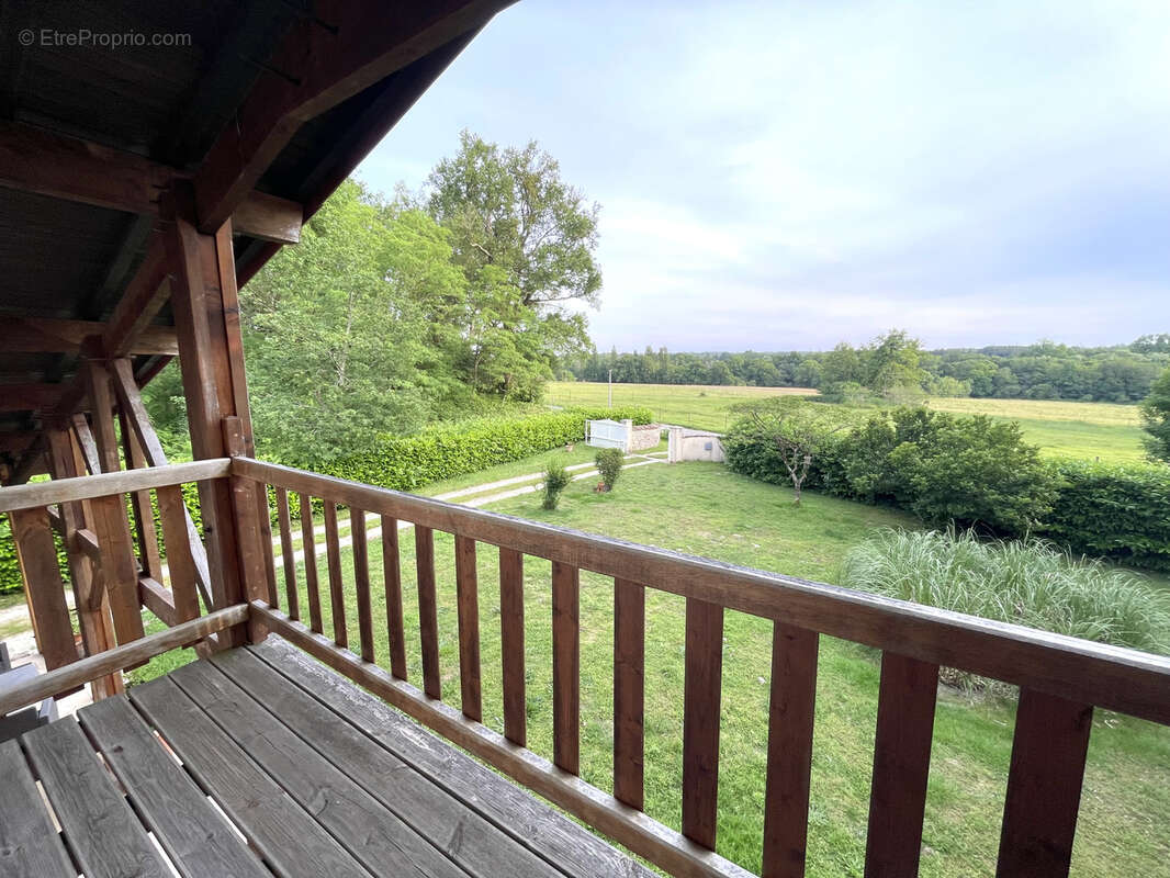 Maison à SAINT-MARTIN-DU-BOIS