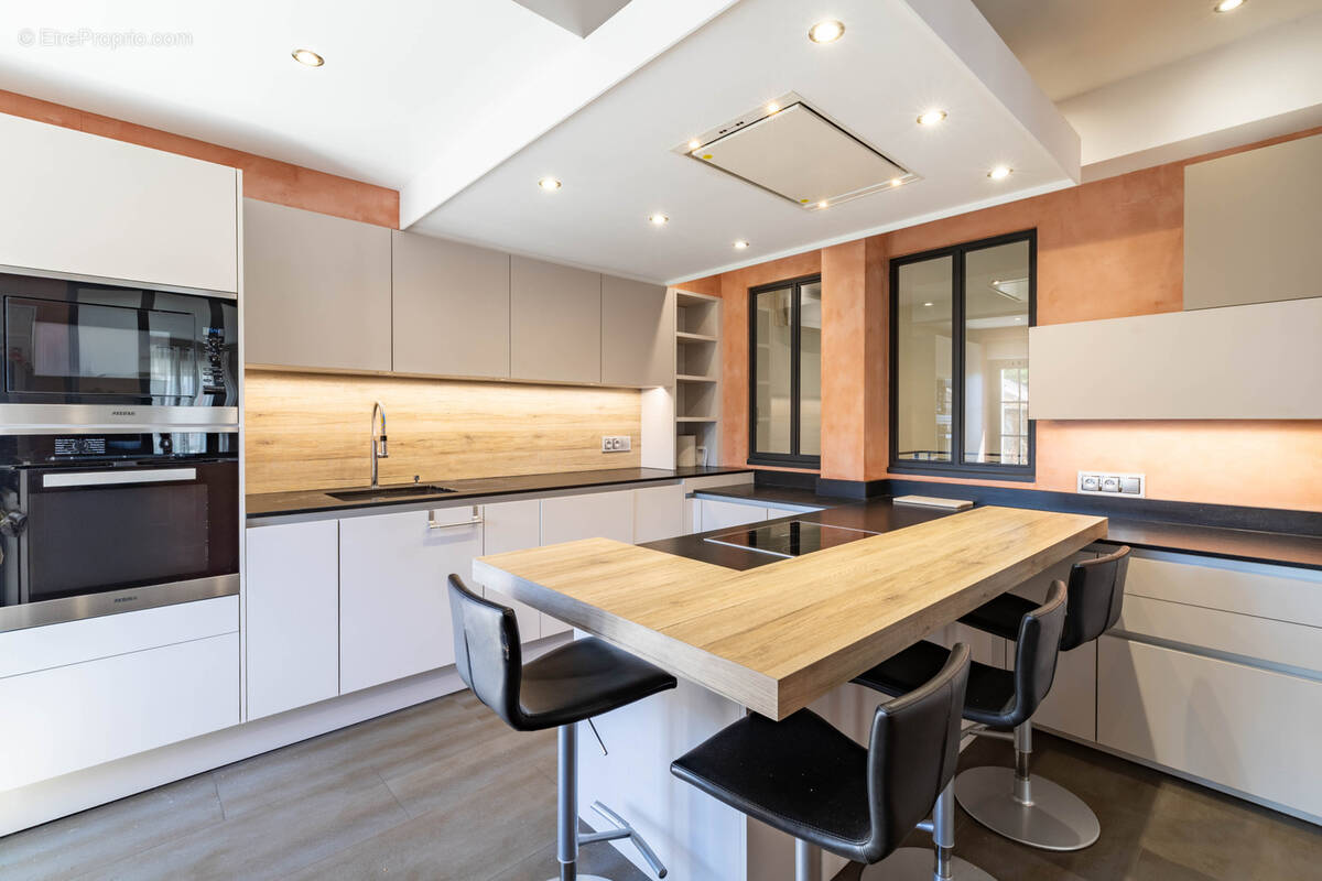 Maison à CONFLANS-EN-JARNISY