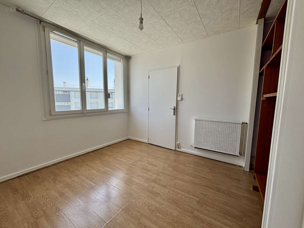 Appartement à BOURG-LES-VALENCE